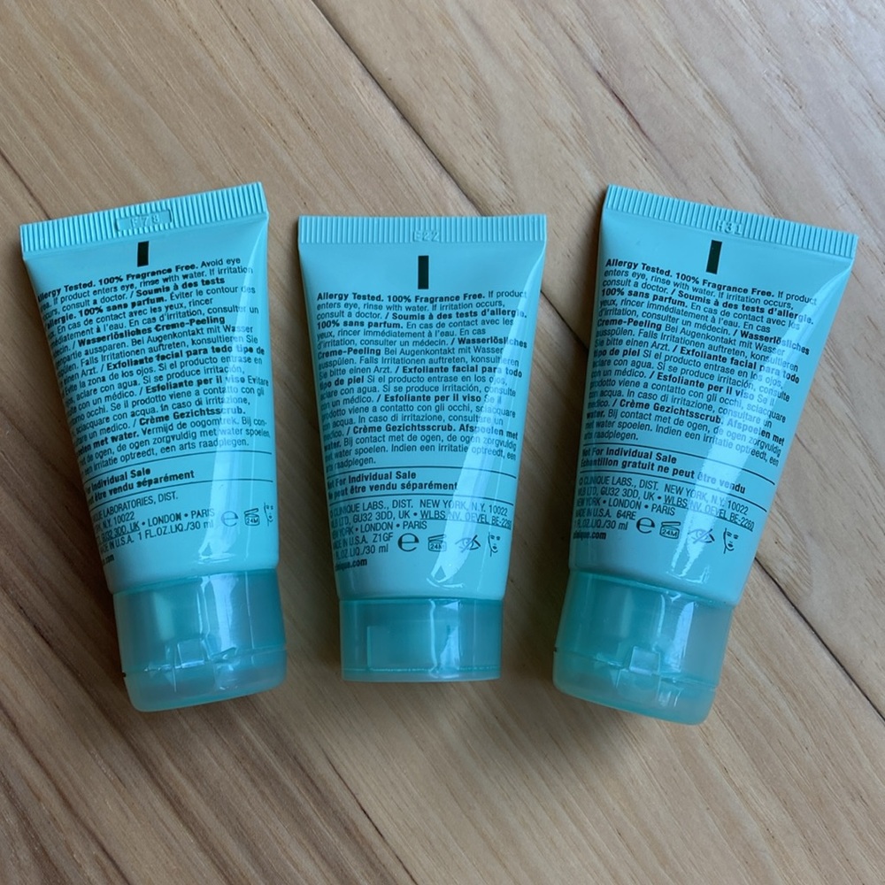 CLINIQUE 7 day scrub cream rinse-off formula 30ml x 3 - Picture 2 of 3